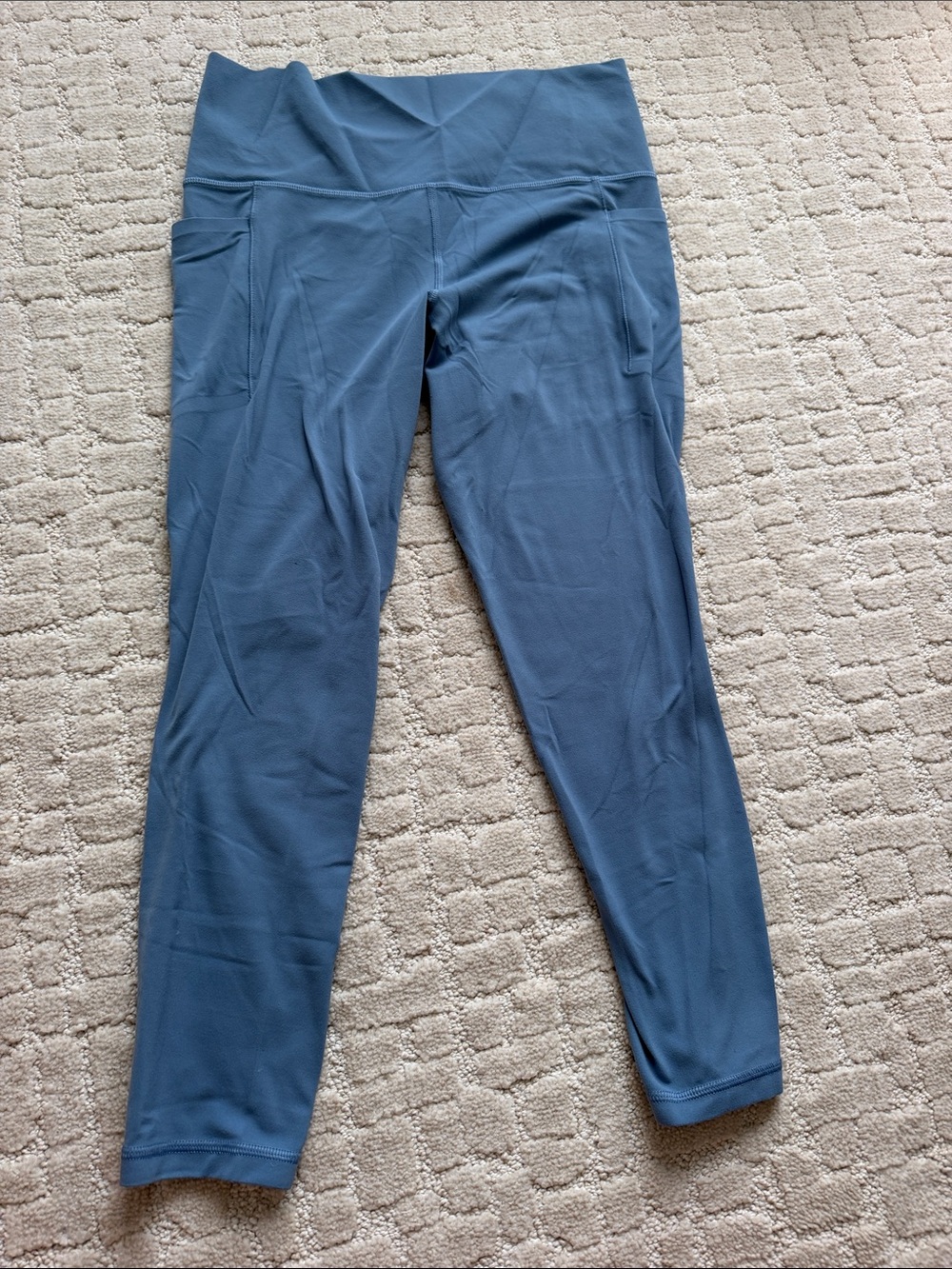 Athletes Salutation stash high rise 7/8 pocket leggings